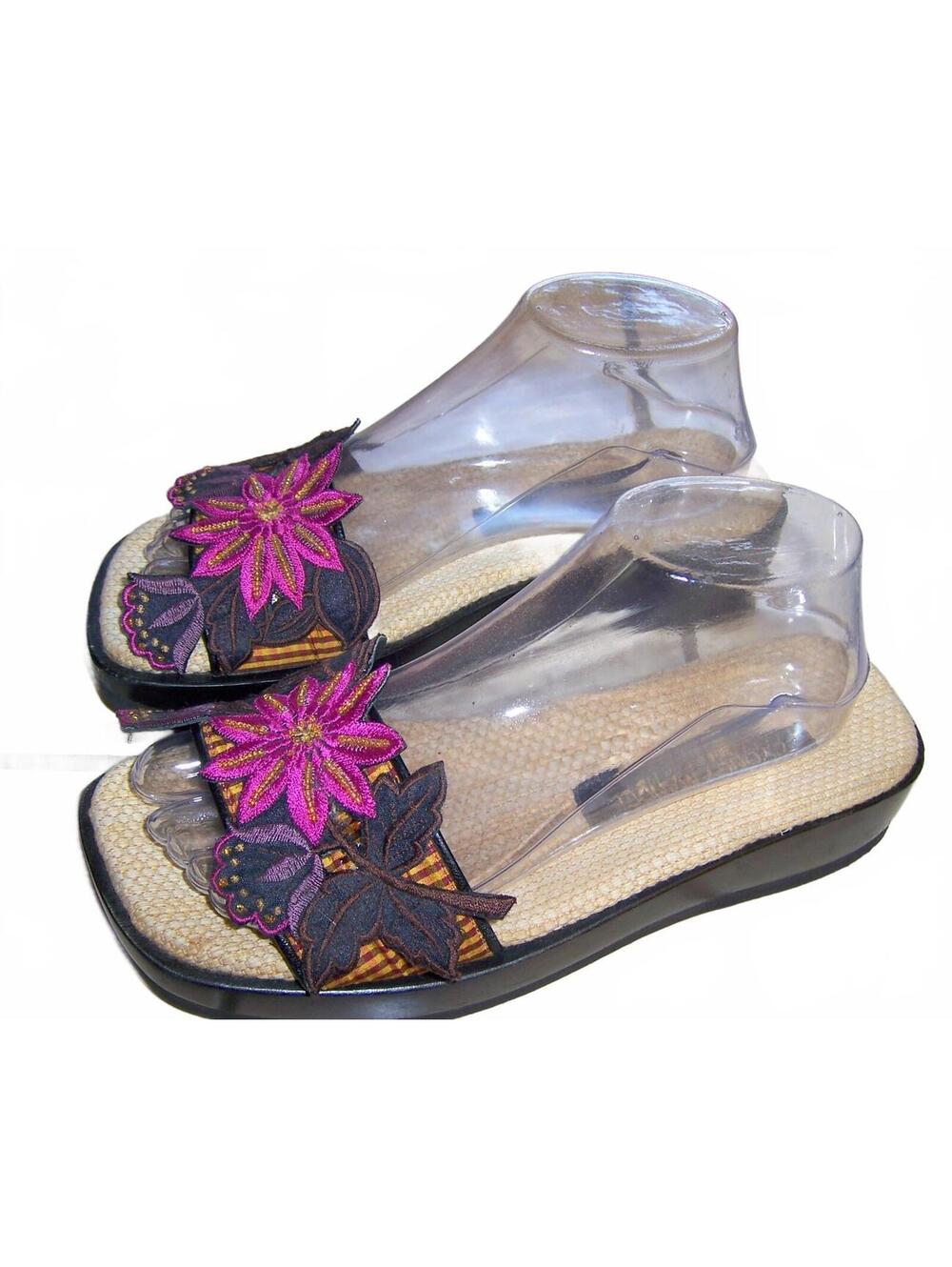 Cydney Mandel Handmade Slides - Embroidered Flowers - US 8